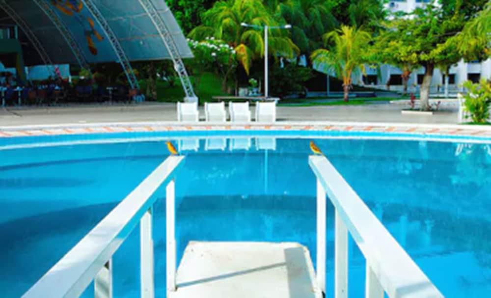 Barrudada Tropical Hotel Santarém エクステリア 写真